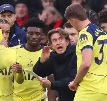 Tottenham Crisis Deepens as Relegation Looms